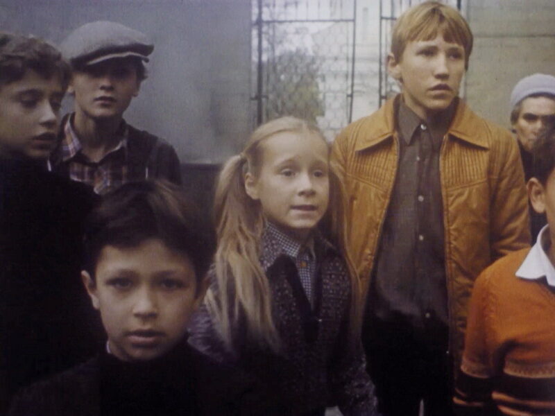Прощай, старый двор (2), 1984